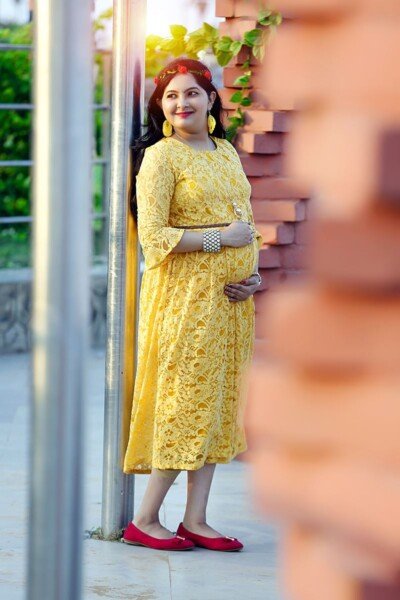 Best Maternity Photoshoot Services in Chennai